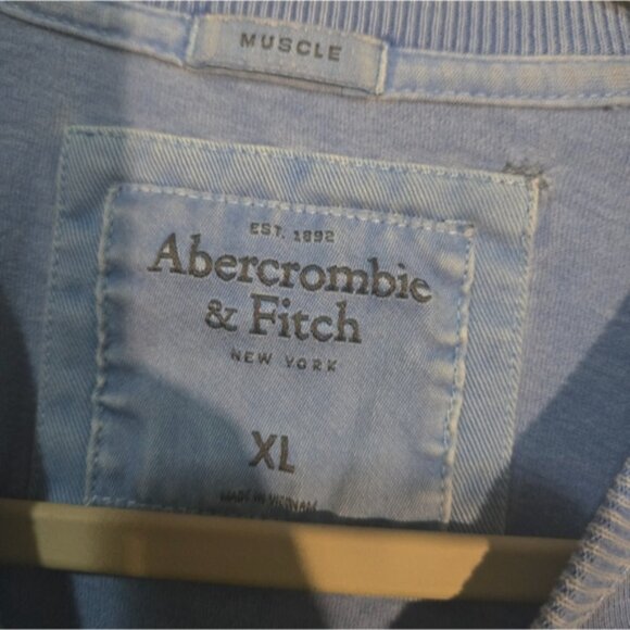 A&F Blue Graphic Muscle T-Shirt XL - Picture 5 of 7